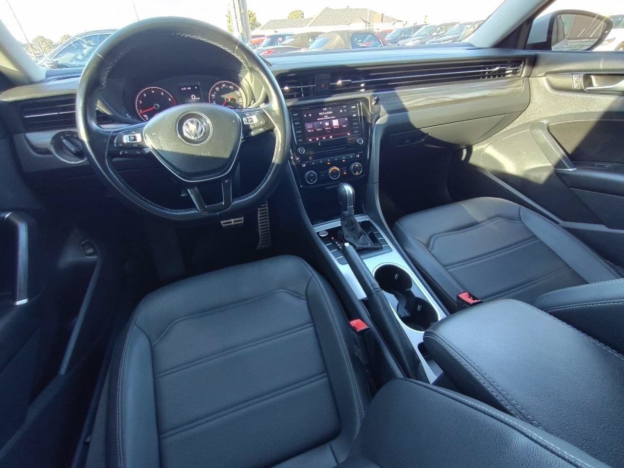 Used 2020 Volkswagen Passat 2.0T R-Line FWD image 35