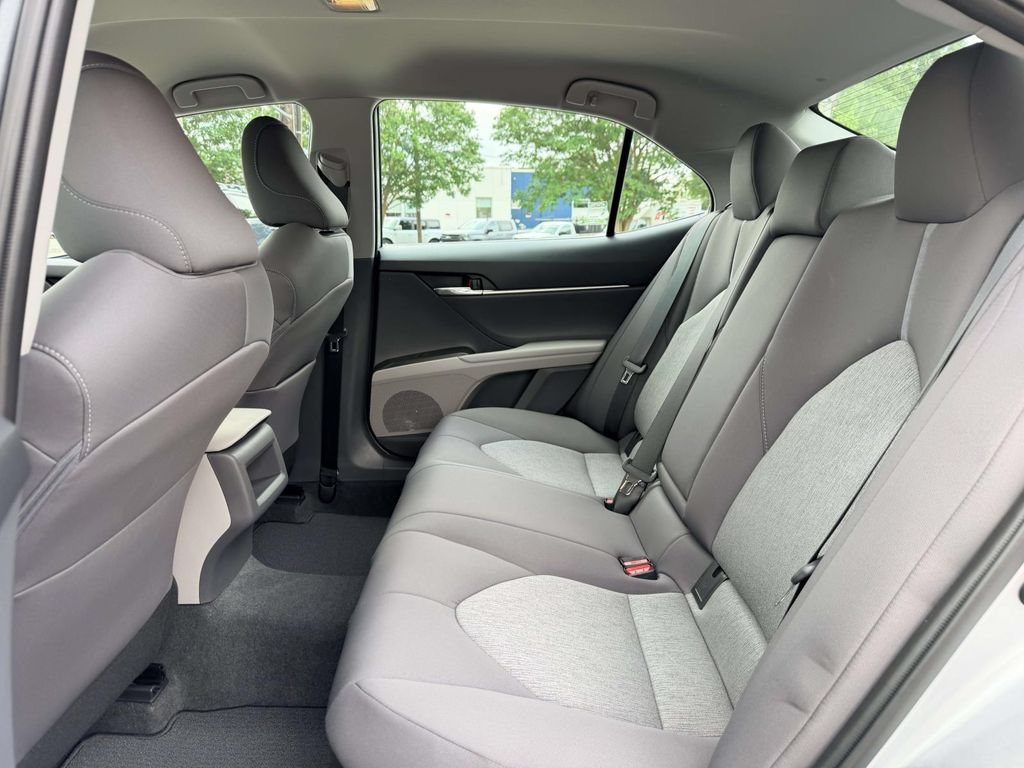 Certified 2022 Toyota Camry LE FWD image 16