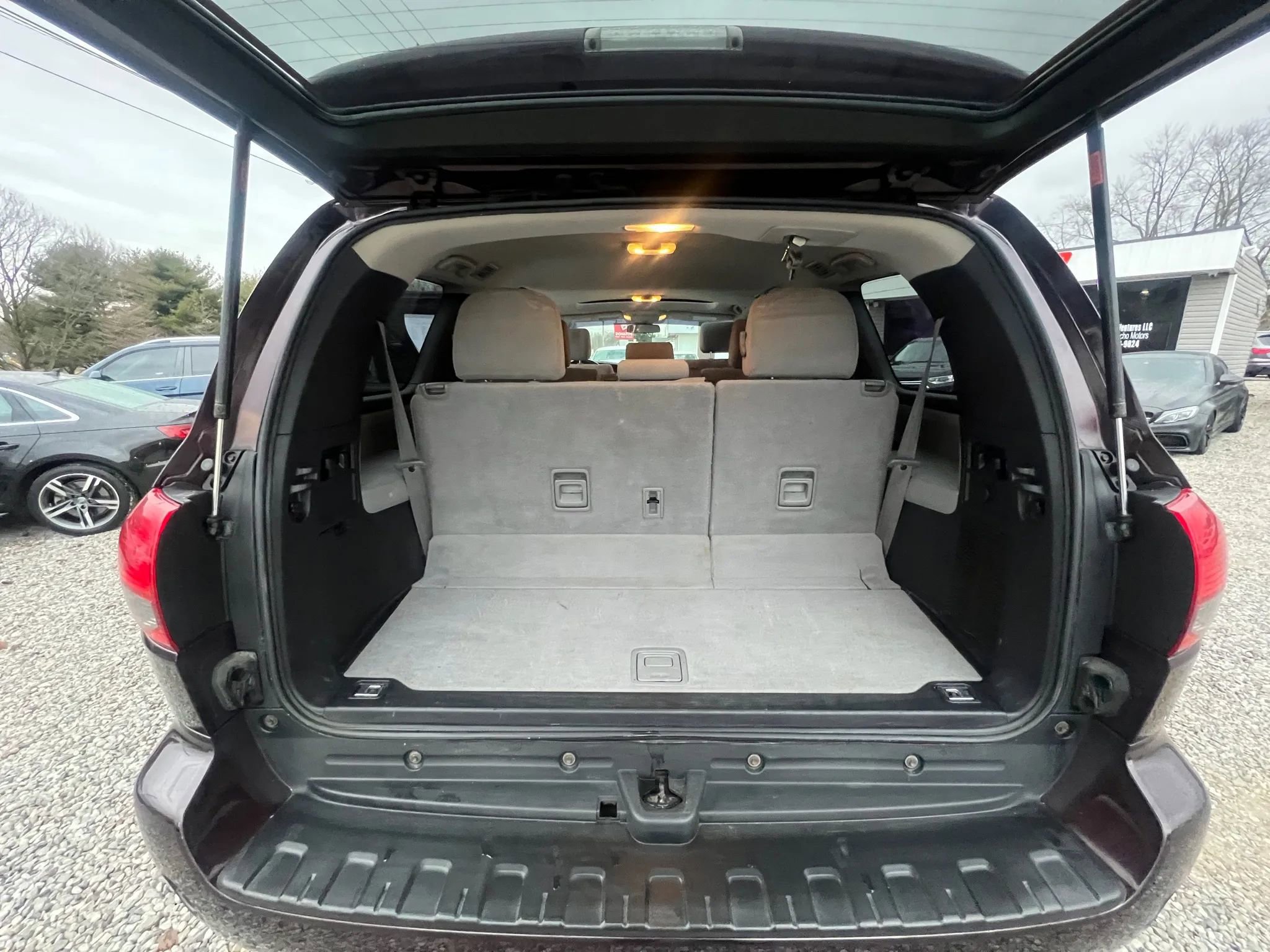 Used 2017 Toyota Sequoia SR5 image 17