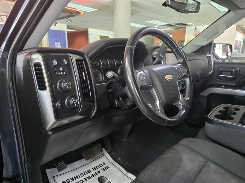 Used 2019 Chevrolet Silverado 1500 LT w/ All Star Edition AWD/4WD image 15