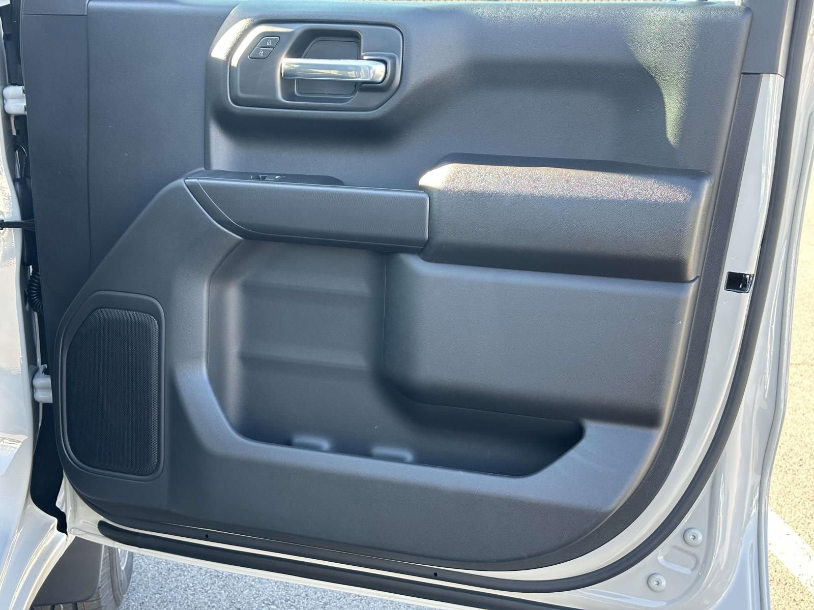 New 2026 Chevrolet Silverado 1500 Custom image 26