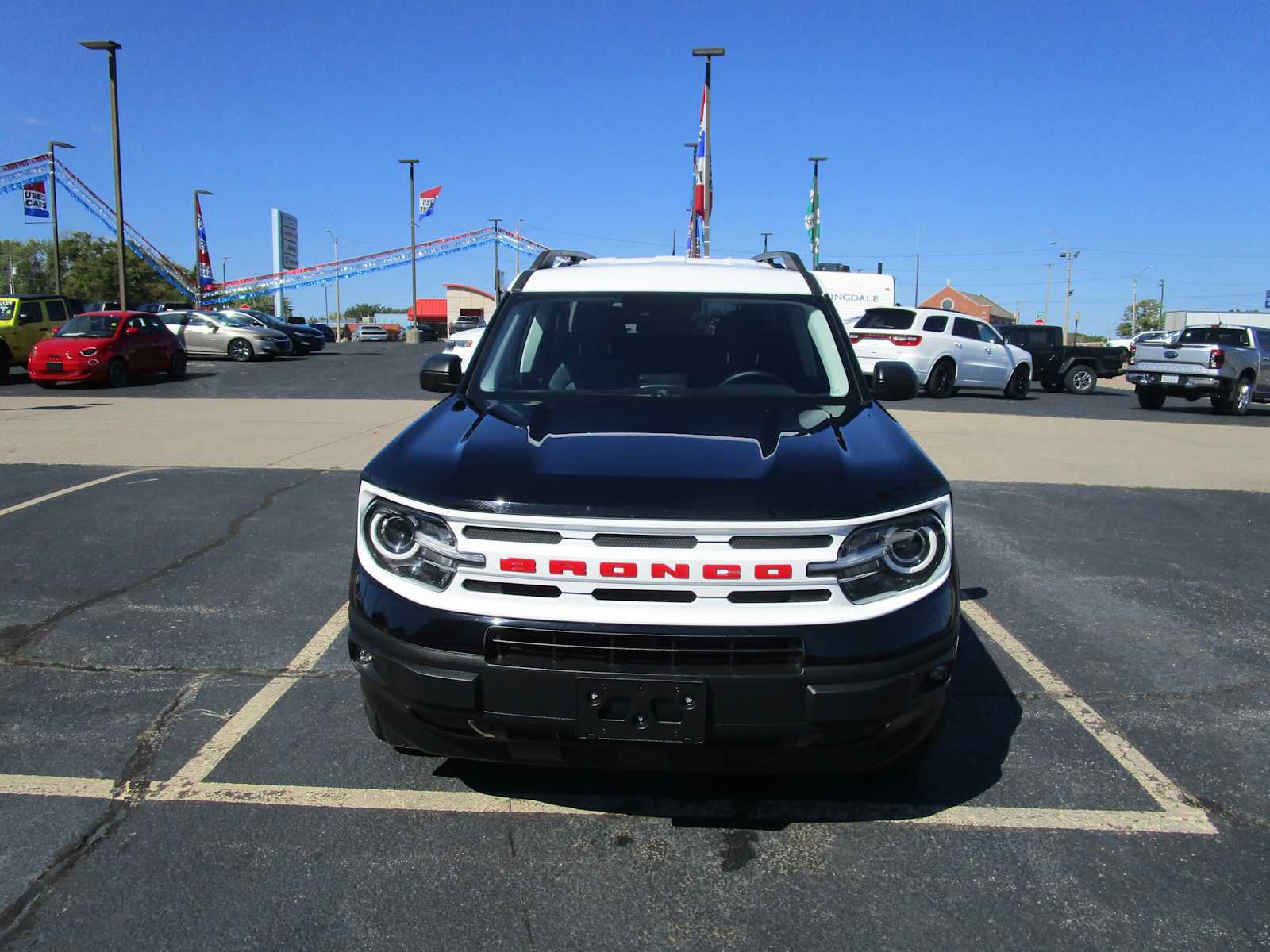 Used 2024 Ford Bronco Sport Heritage w/ Heritage Convenience Package image 2
