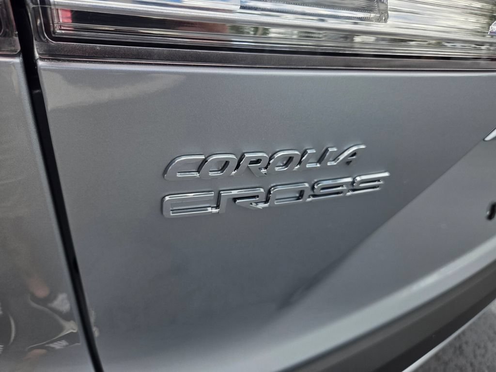 Used 2025 Toyota Corolla Cross L FWD image 10