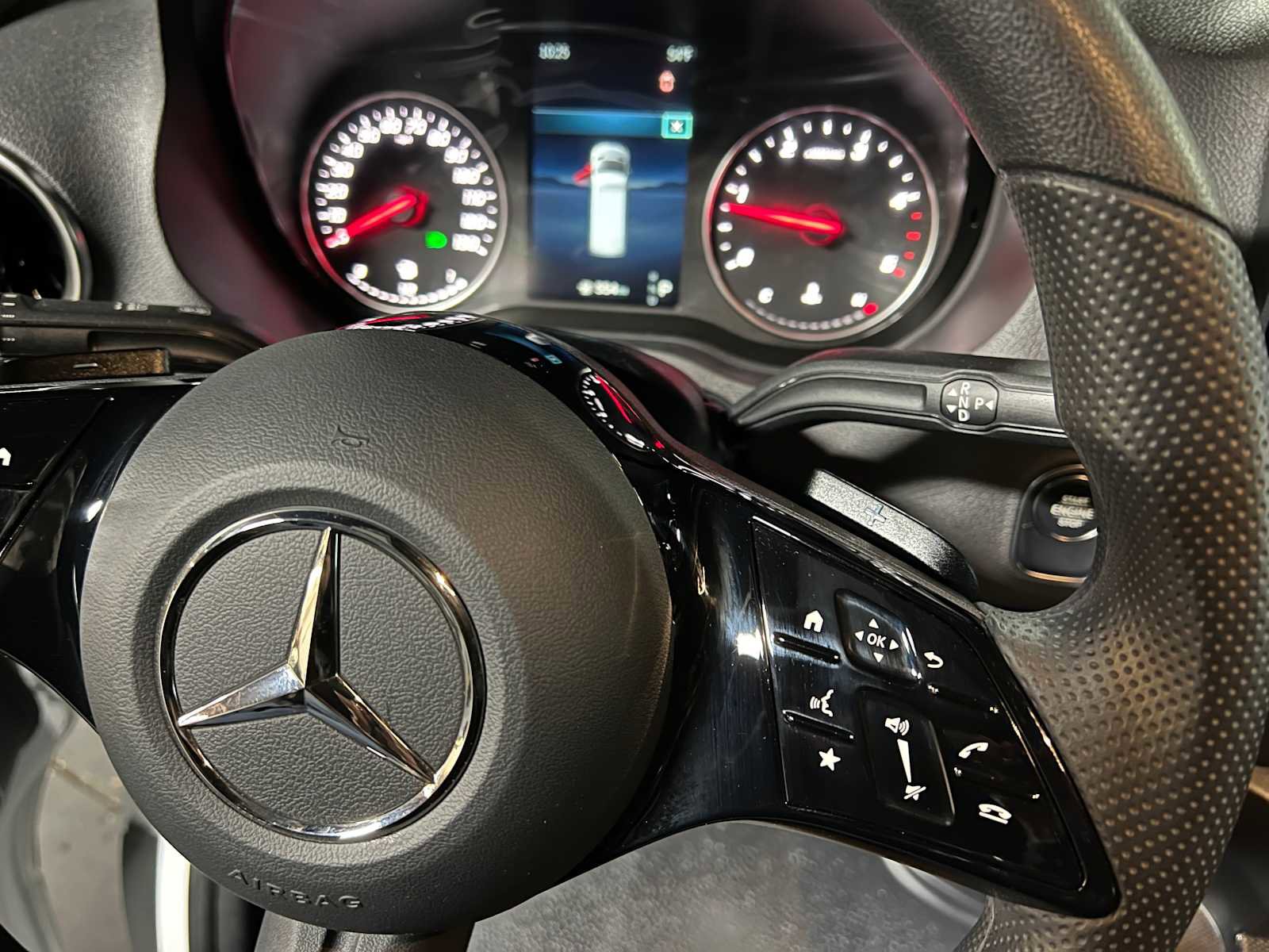 Used 2025 Mercedes-Benz Sprinter 2500 image 26