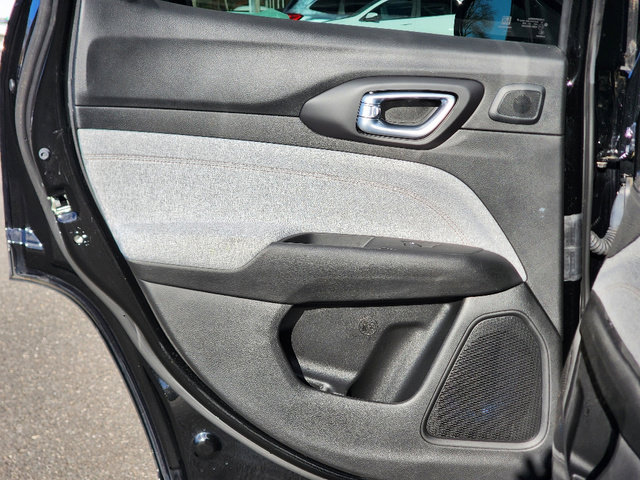 Certified 2022 Jeep Compass Latitude w/ Sun and Sound Group image 33