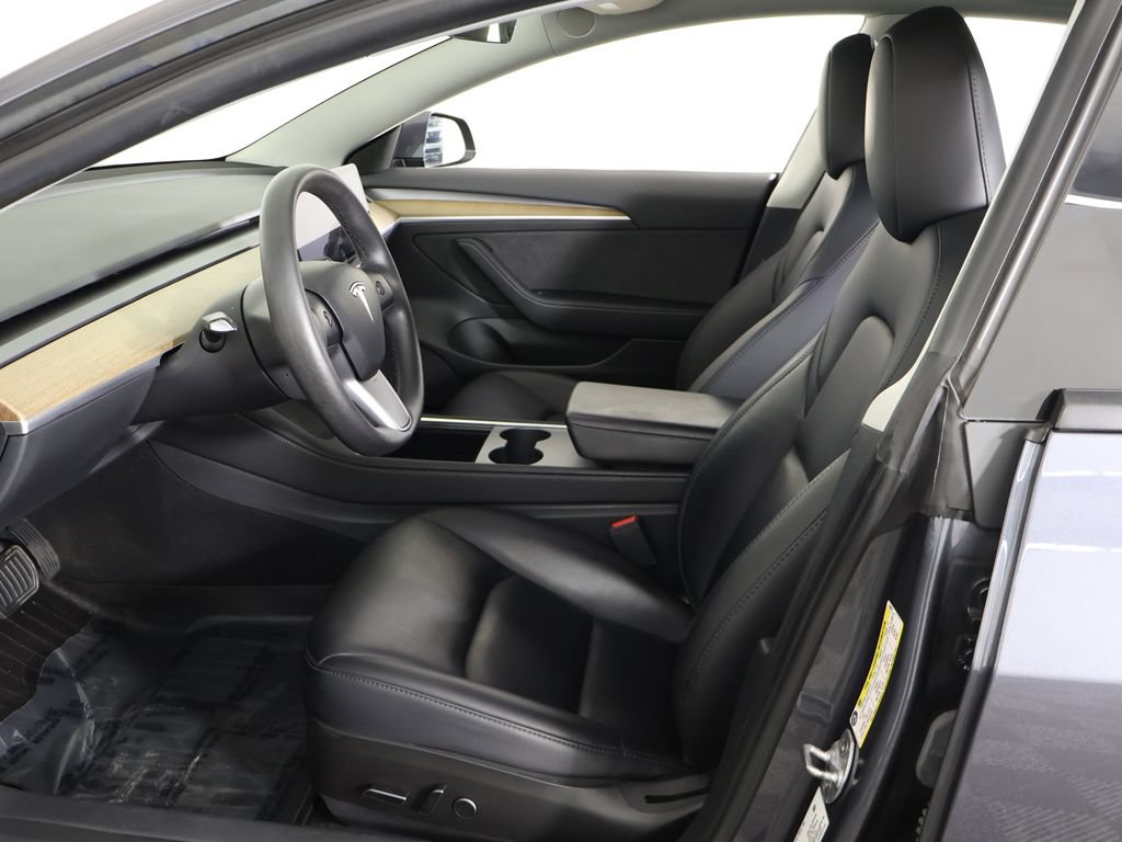 Used 2023 Tesla Model 3 Standard Range RWD image 32