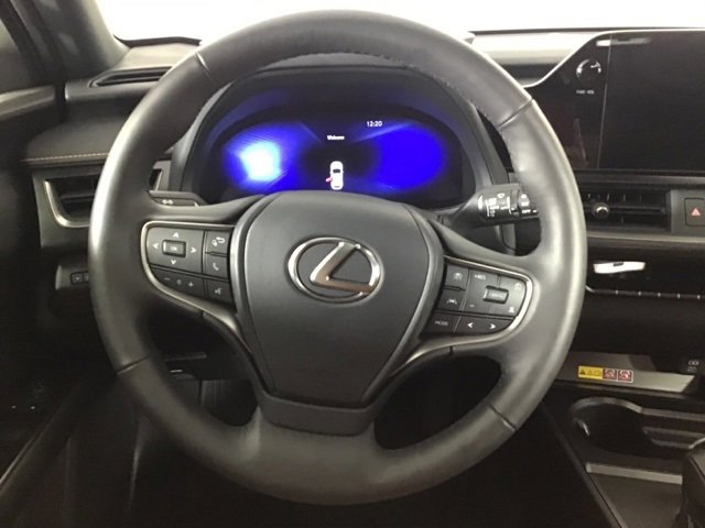Used 2025 Lexus UX 300h 300h Premium image 11