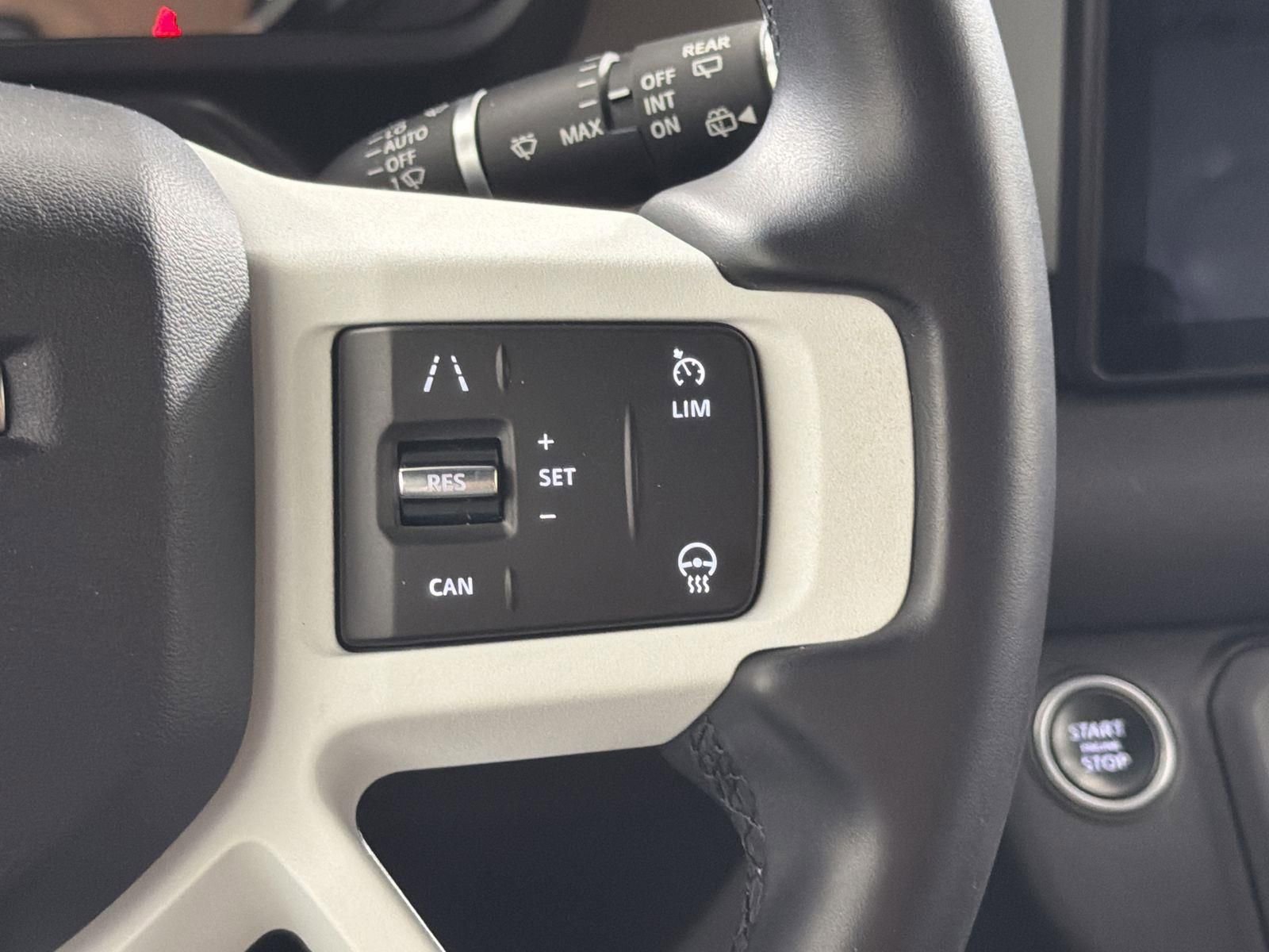 Used 2023 Land Rover Defender 110 S image 13