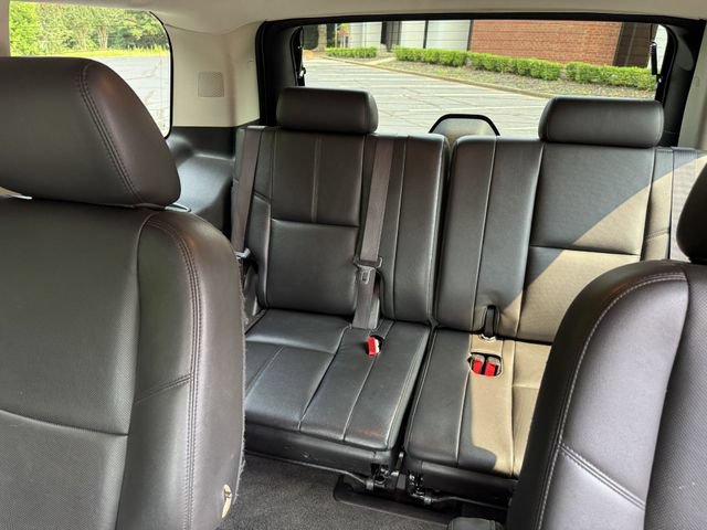Used 2013 GMC Yukon Denali AWD/4WD image 17