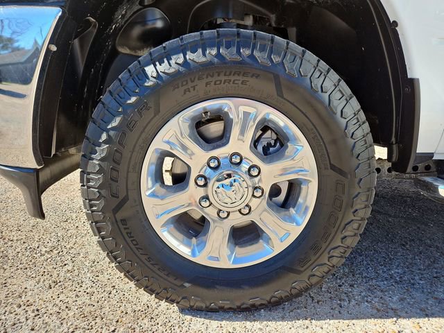 Used 2024 RAM 3500 Big Horn AWD/4WD image 32
