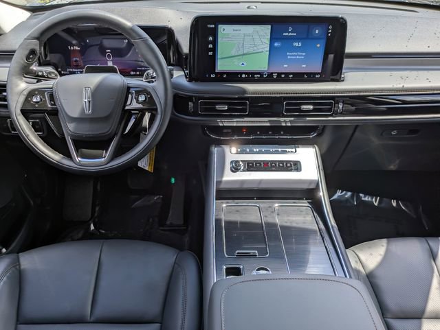 New 2026 Lincoln Aviator AWD image 15
