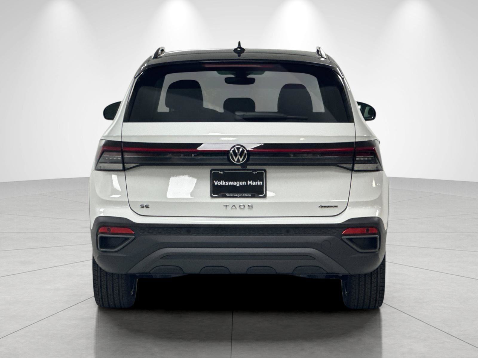 New 2026 Volkswagen Taos SE AWD/4WD image 4
