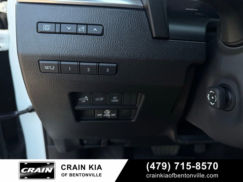 Used 2025 Lexus GX 550 w/ Accessory Package (2T) AWD/4WD image 10