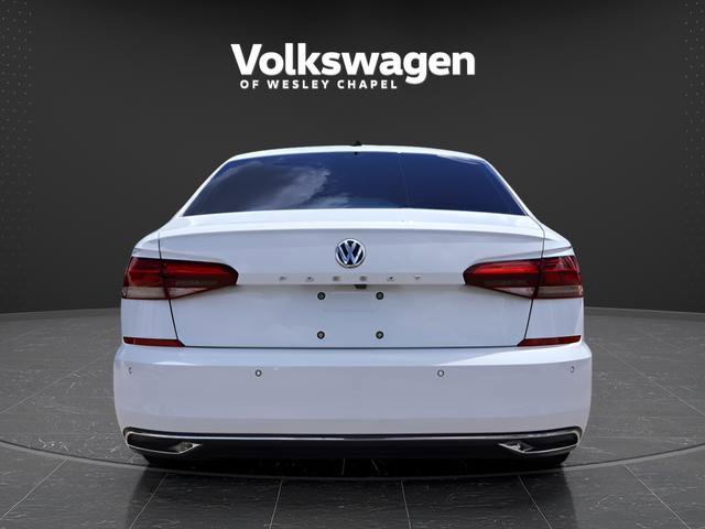Used 2020 Volkswagen Passat 2.0T SEL FWD image 7