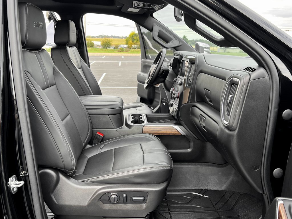 Used 2023 Chevrolet Silverado 2500 High Country image 21