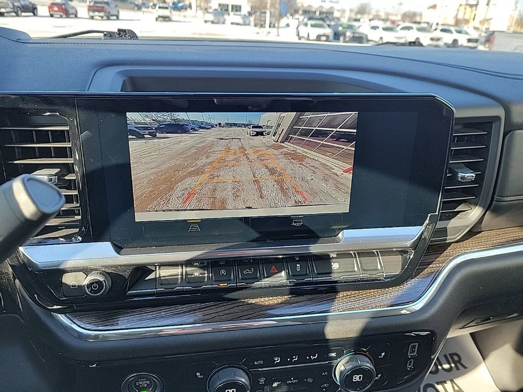 Used 2023 Chevrolet Silverado 1500 LT image 20