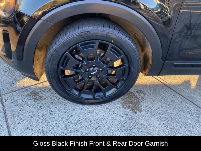 Used 2022 Kia Telluride EX w/ EX Premium Package image 8