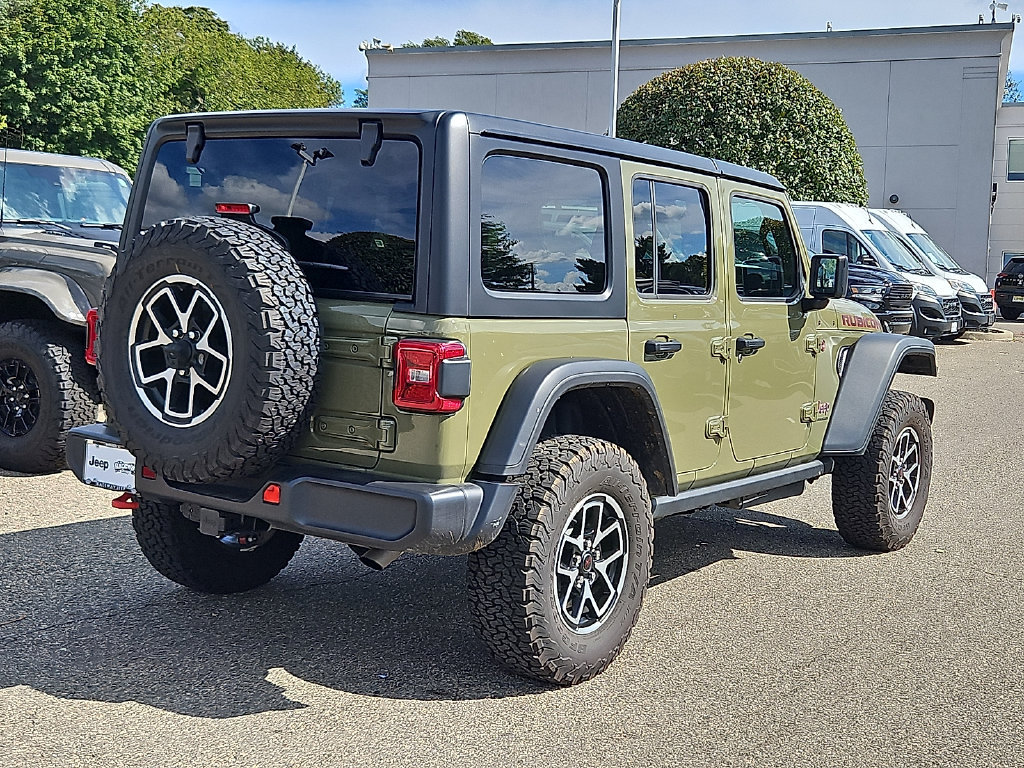 Used 2026 Jeep Wrangler Unlimited Rubicon AWD/4WD image 7