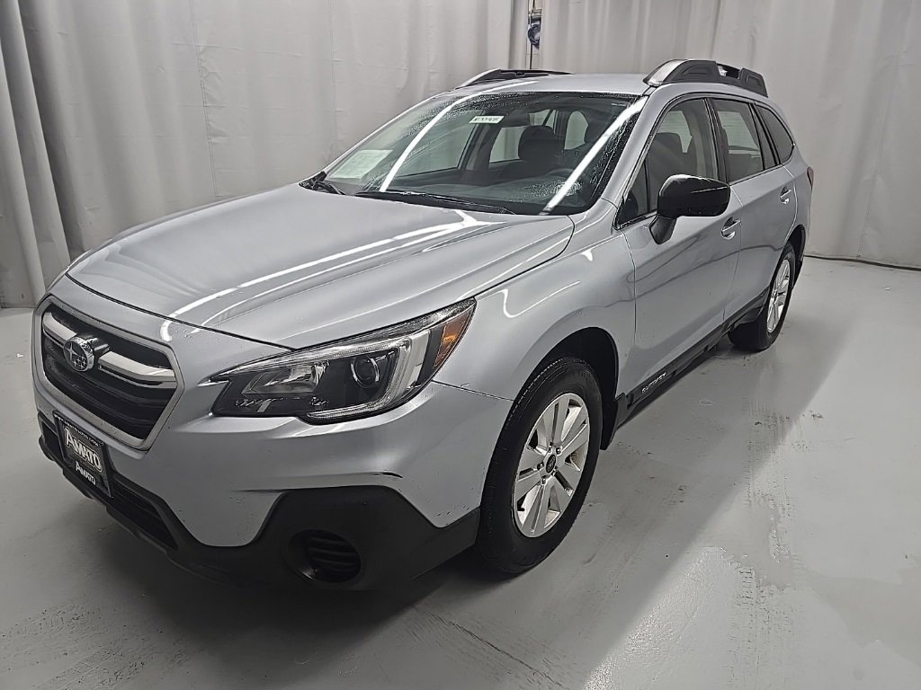 Used 2018 Subaru Outback 2.5i image 2