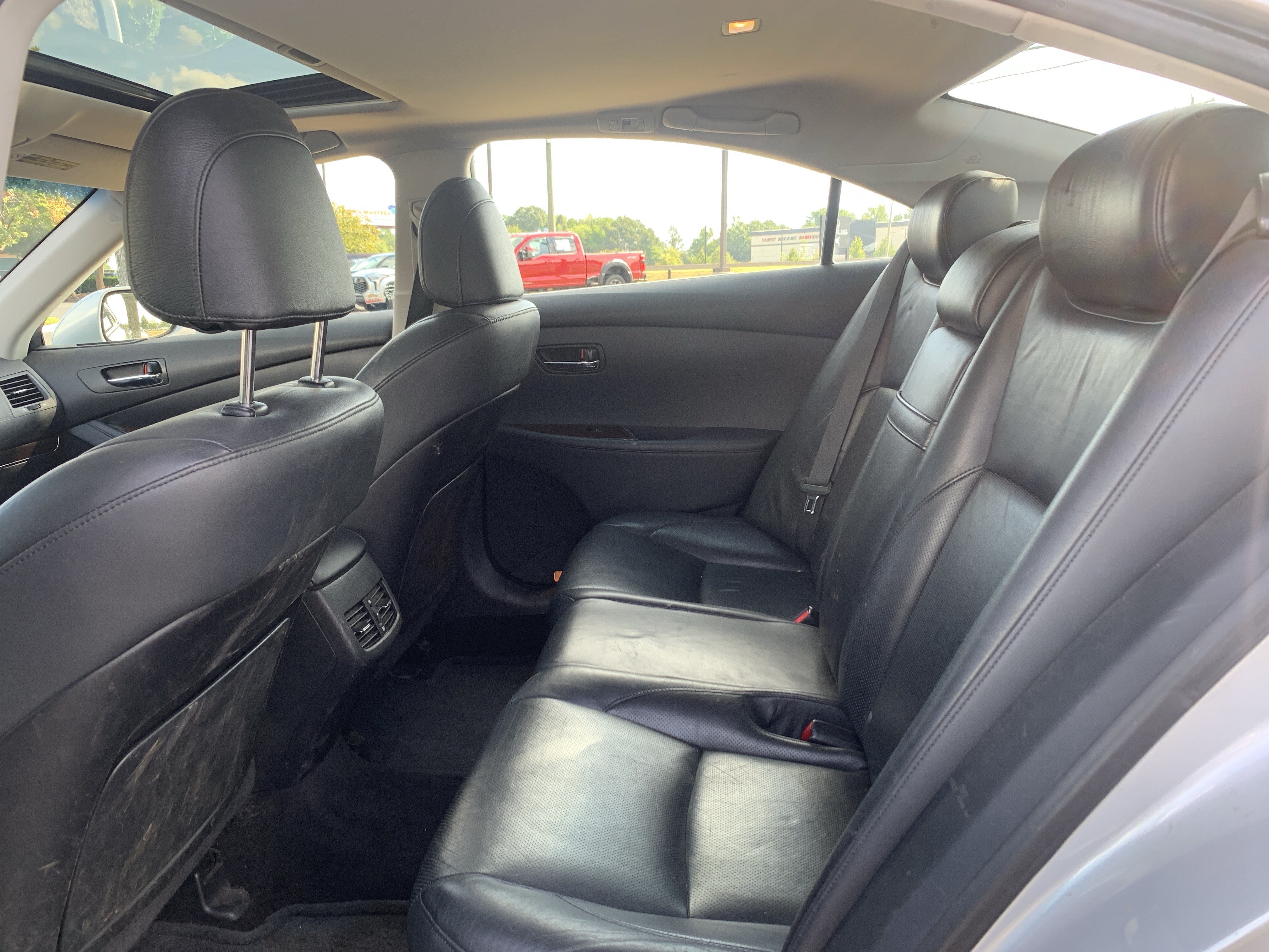 Used 2010 Lexus ES 350 w/ Preferred Accessory Package FWD image 30