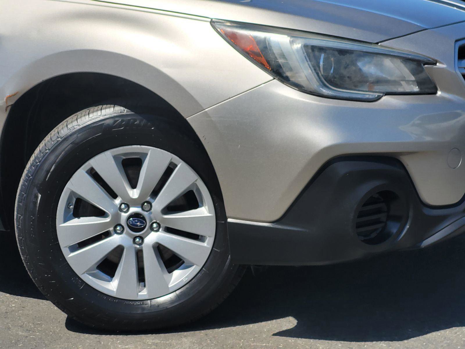 Used 2018 Subaru Outback 2.5i image 5
