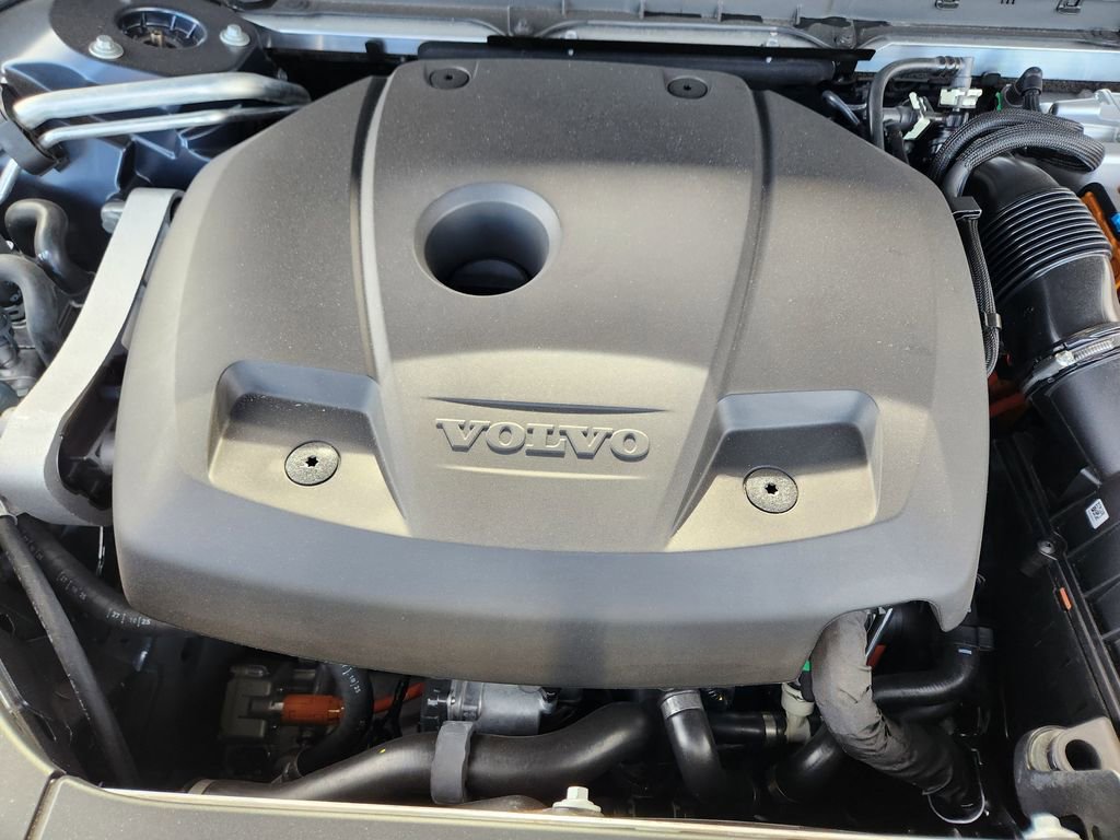 New 2026 Volvo XC90 T8 Plus w/ Protection Package Premier image 19