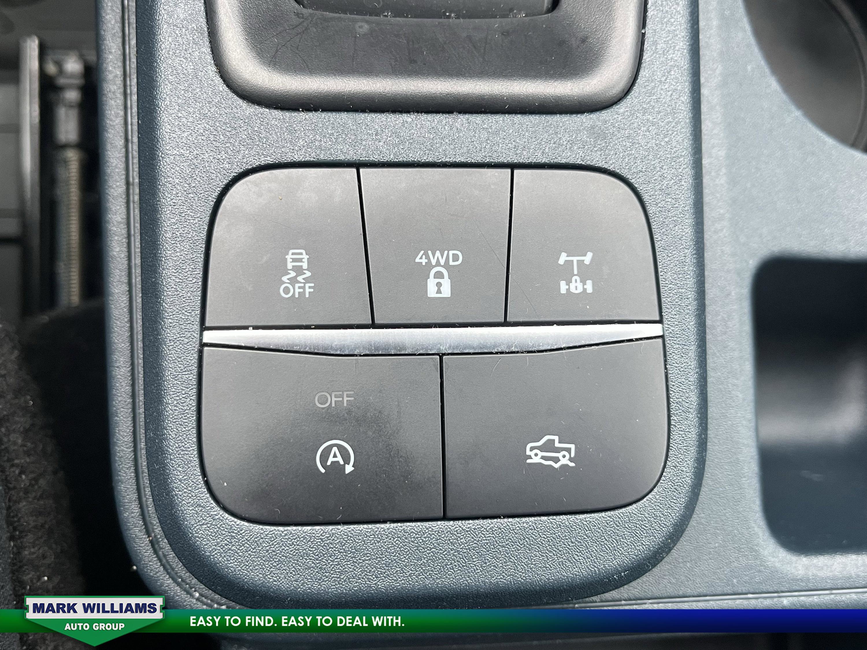 Used 2025 Ford Maverick Tremor image 19