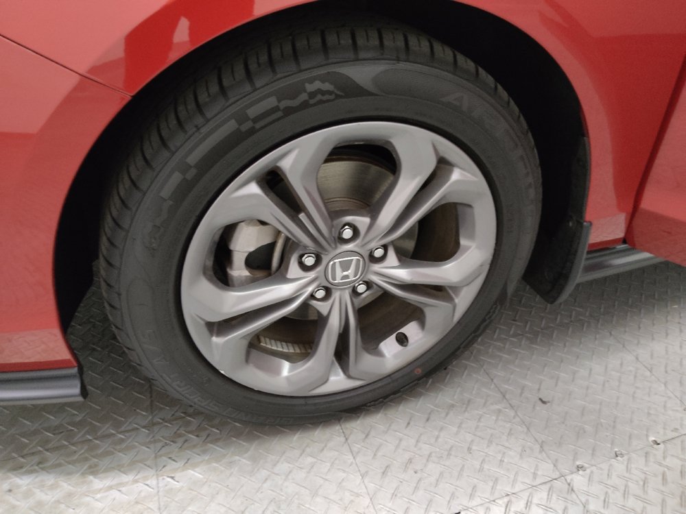 Used 2024 Honda Accord EX image 31