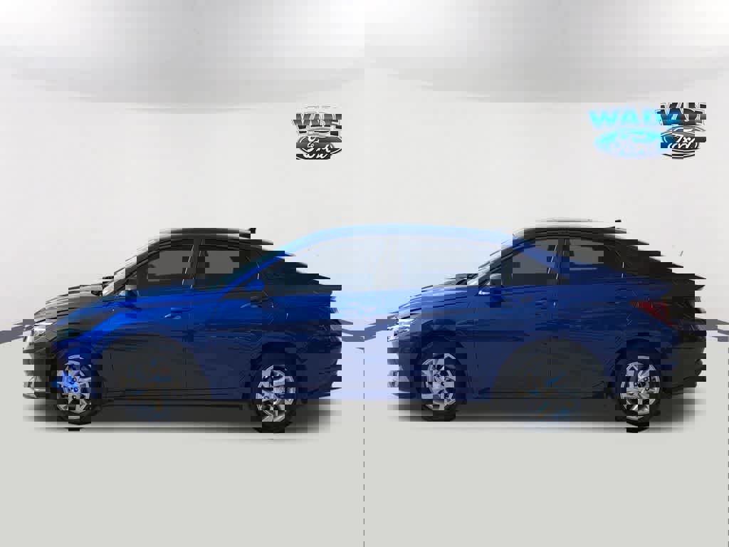 Used 2023 Hyundai Elantra SE image 8