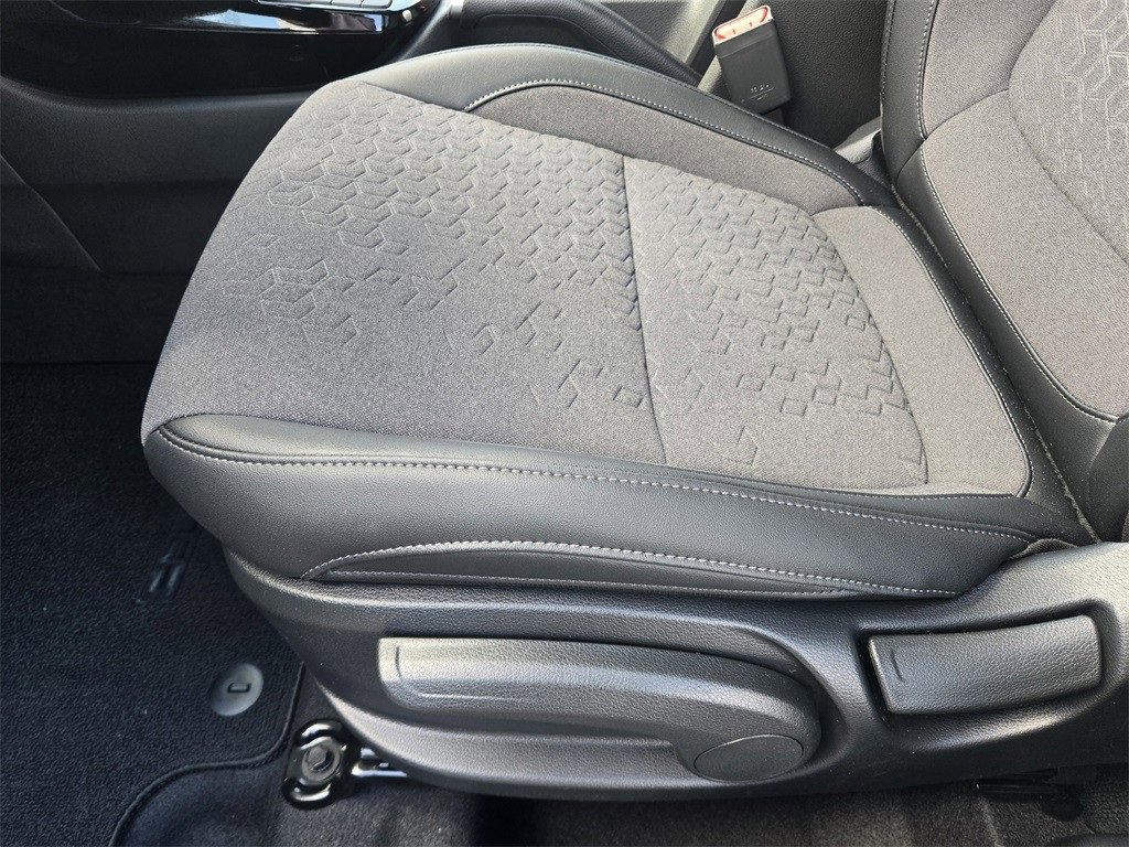 New 2025 Kia Seltos X-Line image 17