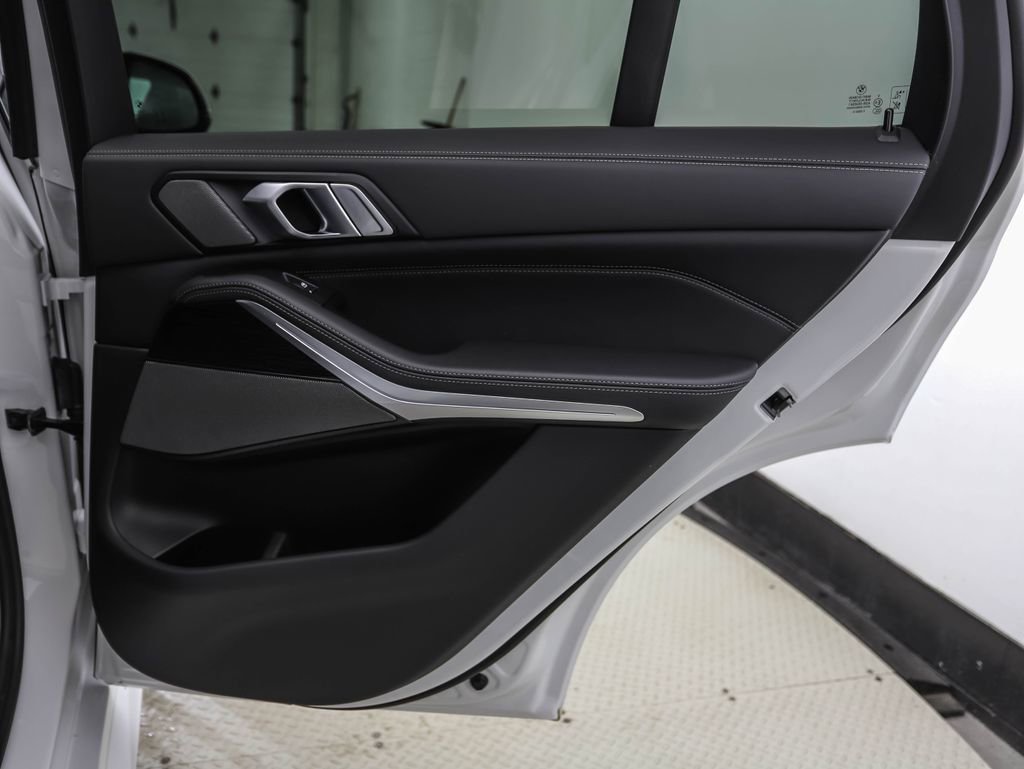 New 2026 BMW X5 xDrive40i image 25