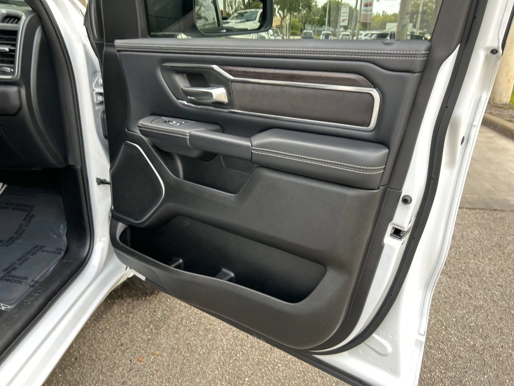 Used 2026 RAM 1500 Laramie AWD/4WD image 30