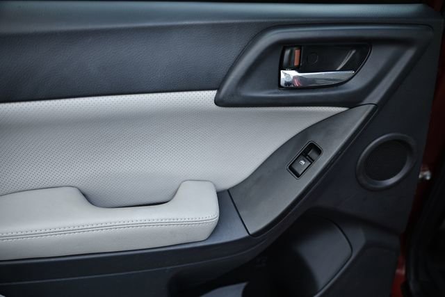 Used 2014 Subaru Forester 2.5i Touring image 25