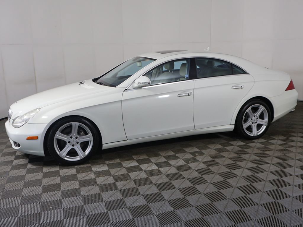Used 2007 Mercedes-Benz CLS 550 image 16