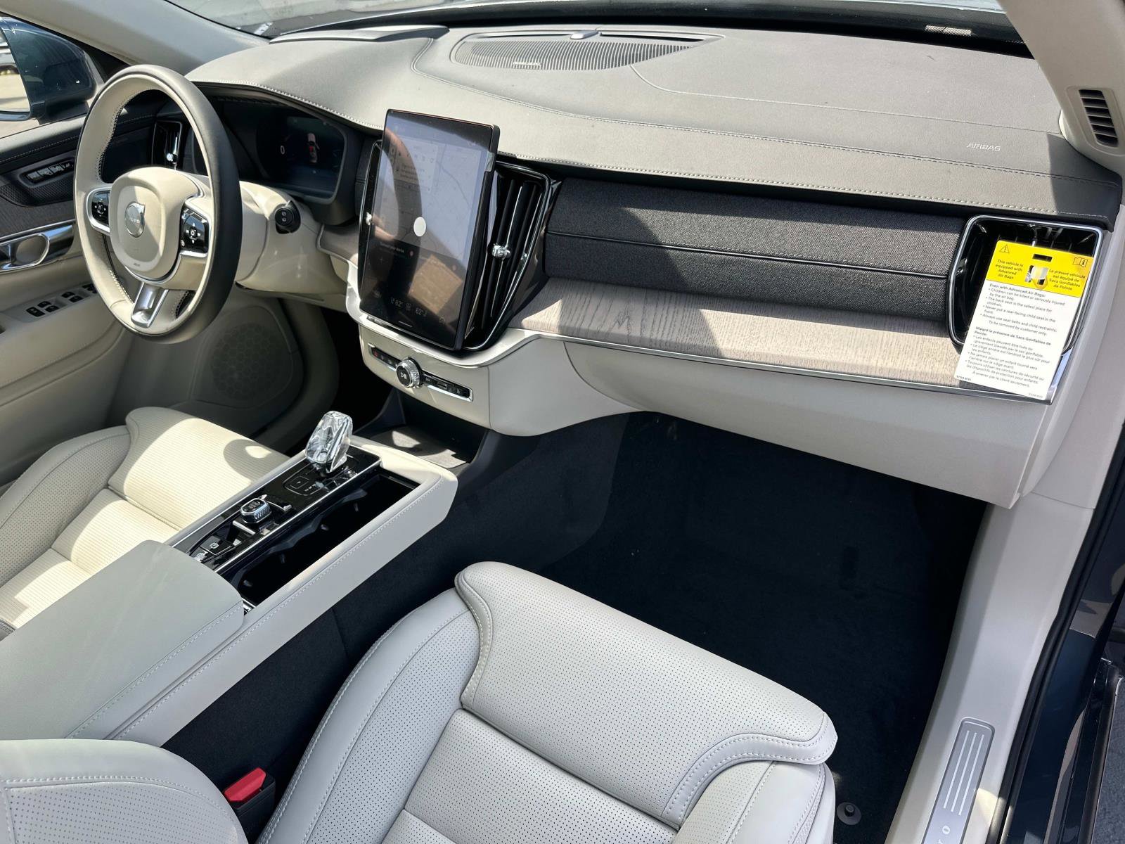 New 2026 Volvo XC90 T8 Ultra image 22