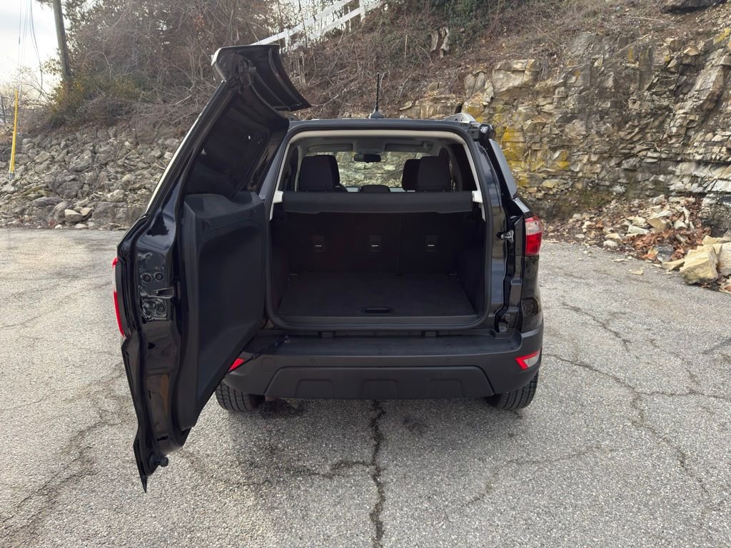Certified 2021 Ford EcoSport SE image 9