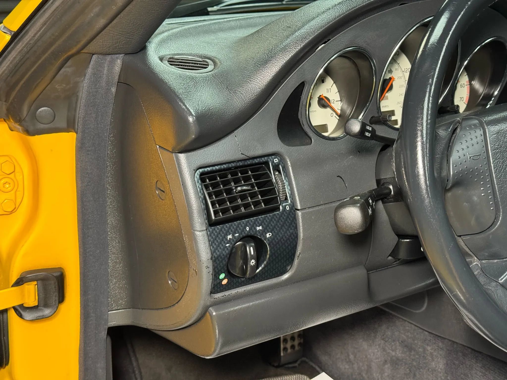 Used 1998 Mercedes-Benz SLK 230 image 23