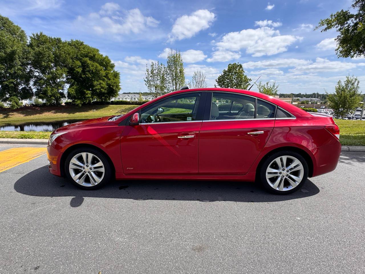 Used 2011 Chevrolet Cruze LTZ w/ RS Package FWD image 8