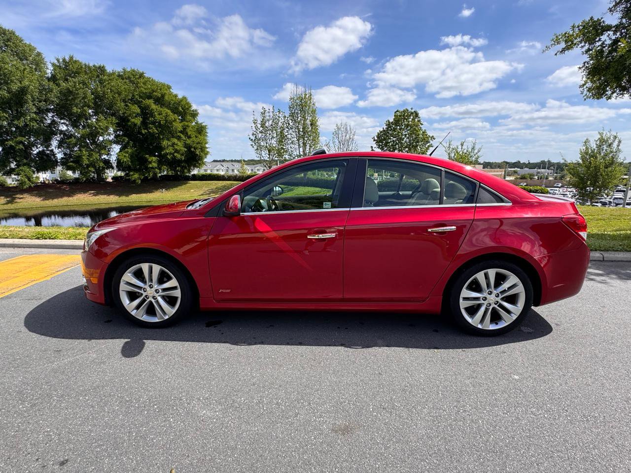 Used 2011 Chevrolet Cruze LTZ w/ RS Package FWD image 8