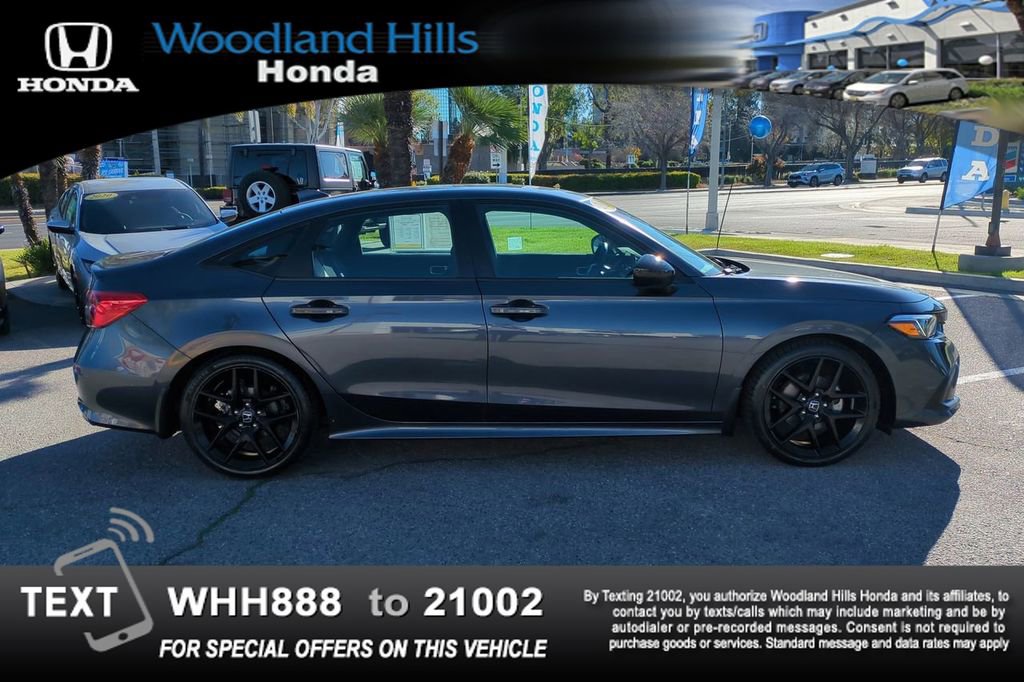 Used 2023 Honda Civic Sport image 4
