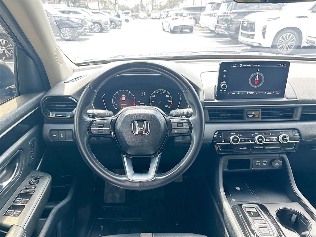 Used 2025 Honda Pilot EX-L image 22