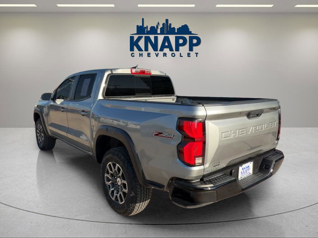 Used 2024 Chevrolet Colorado Z71 w/ Z71 Convenience Package 2 image 3