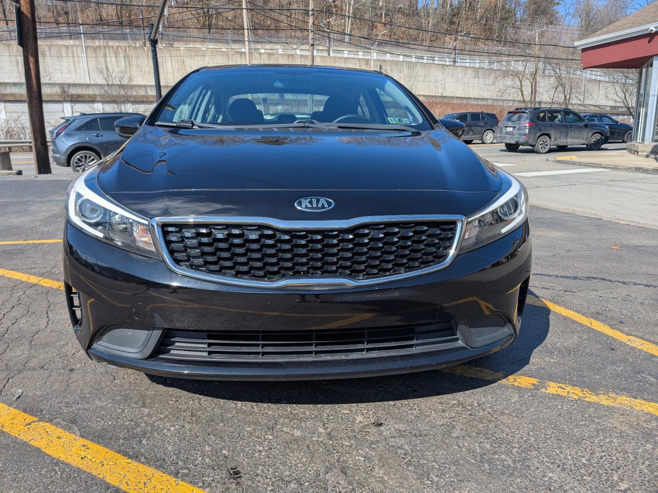 Used 2018 Kia Forte LX FWD image 2