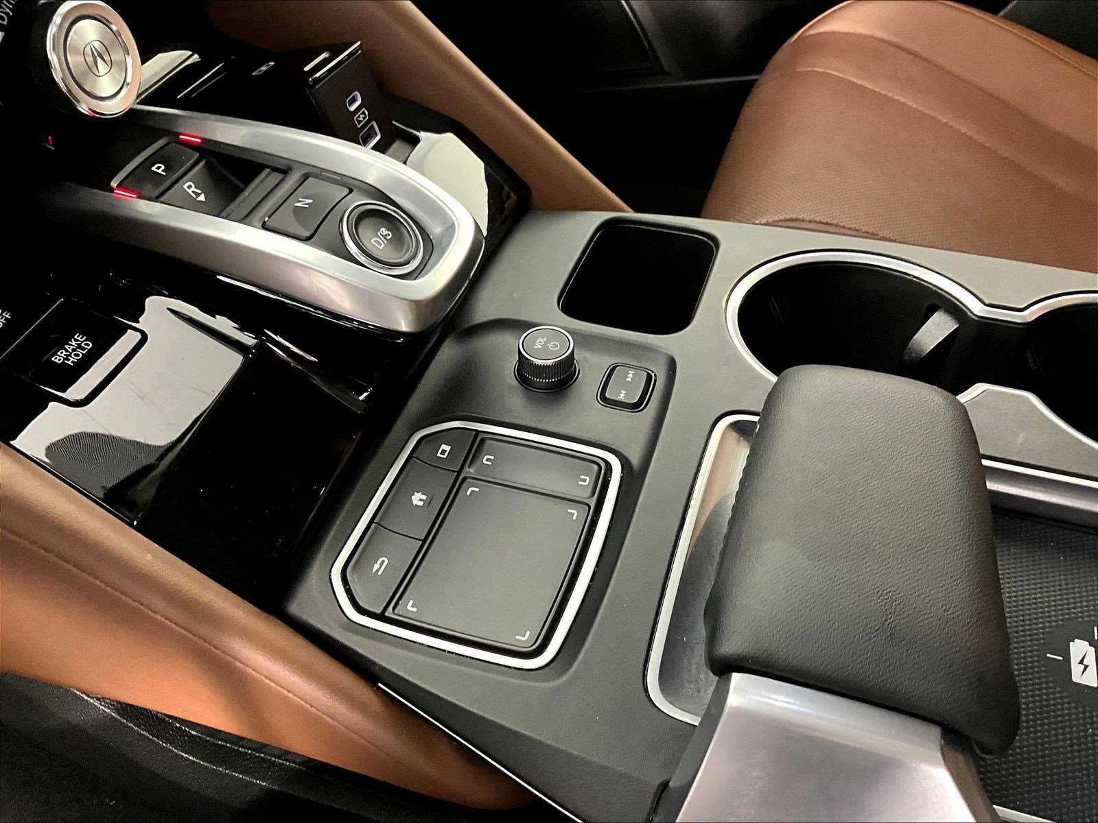 Certified 2023 Acura MDX FWD w/ Technology Package image 18