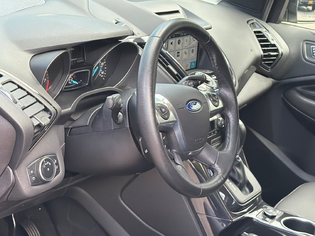 Used 2016 Ford Escape Titanium AWD/4WD image 12