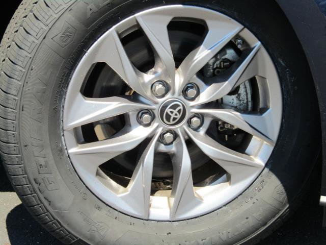 Used 2022 Toyota Sienna LE AWD/4WD image 8