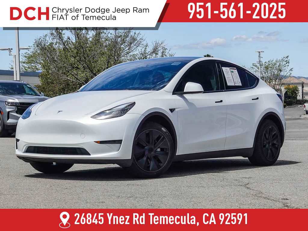 Used 2024 Tesla Model Y 2WD