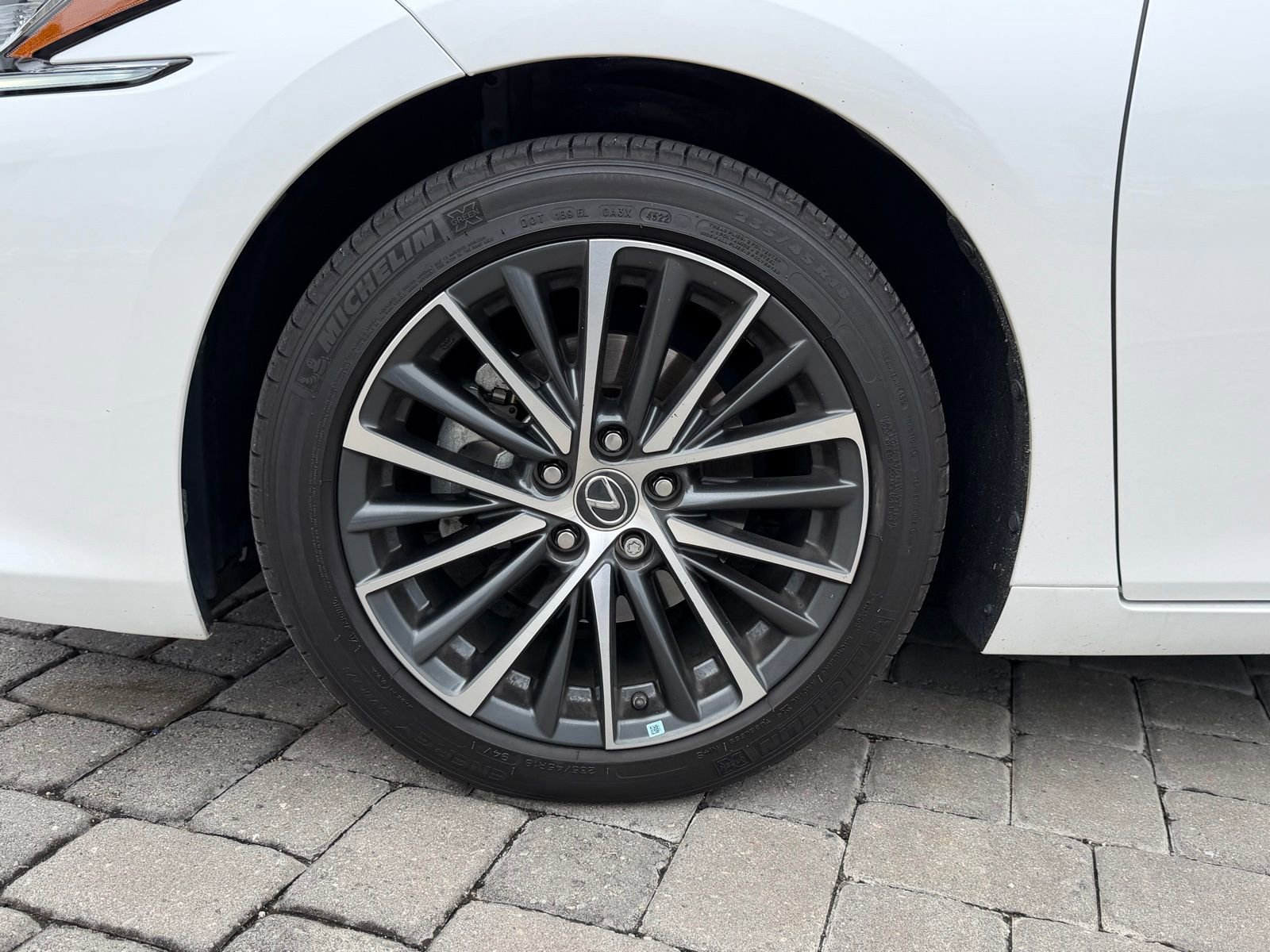 Used 2023 Lexus ES 350 350 image 12