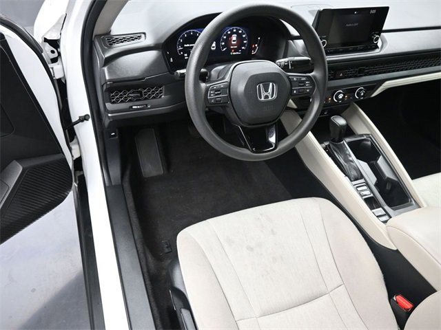 Certified 2023 Honda Accord LX image 17