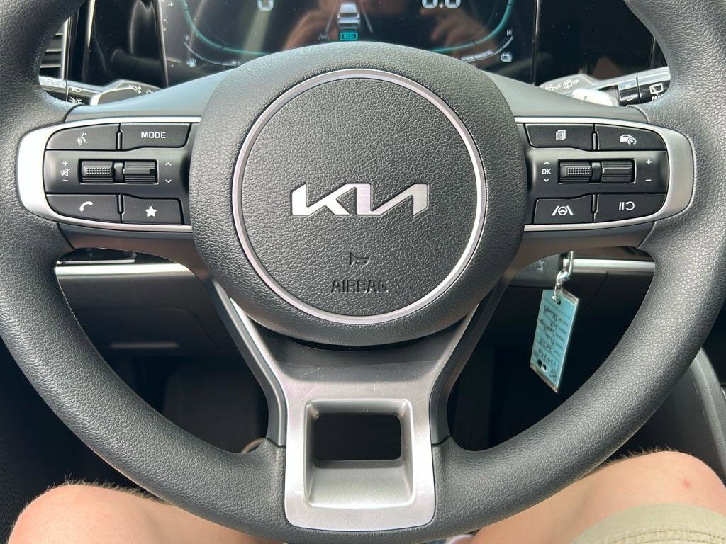 New 2025 Kia Sportage LX image 23